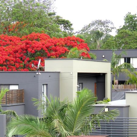 The Executive - Exclusive Self-Catering Apartments - Ezulwini Ngoại thất bức ảnh
