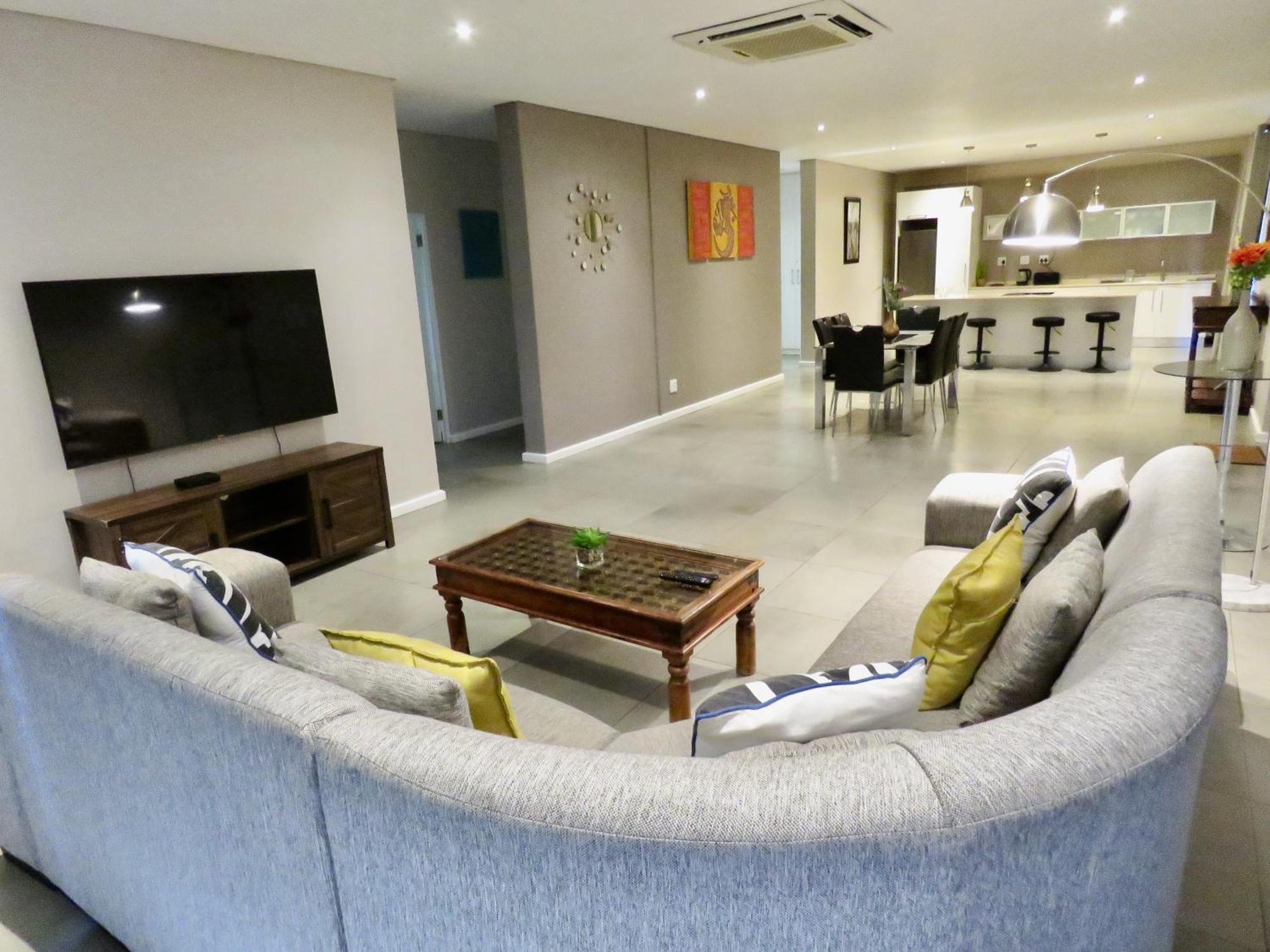 The Executive - Exclusive Self-Catering Apartments - Ezulwini Ngoại thất bức ảnh