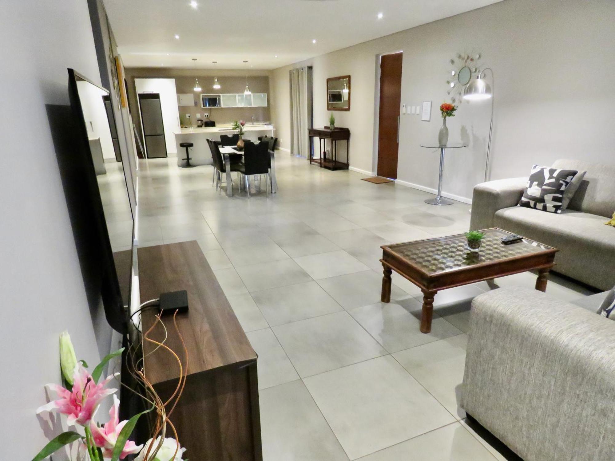 The Executive - Exclusive Self-Catering Apartments - Ezulwini Ngoại thất bức ảnh