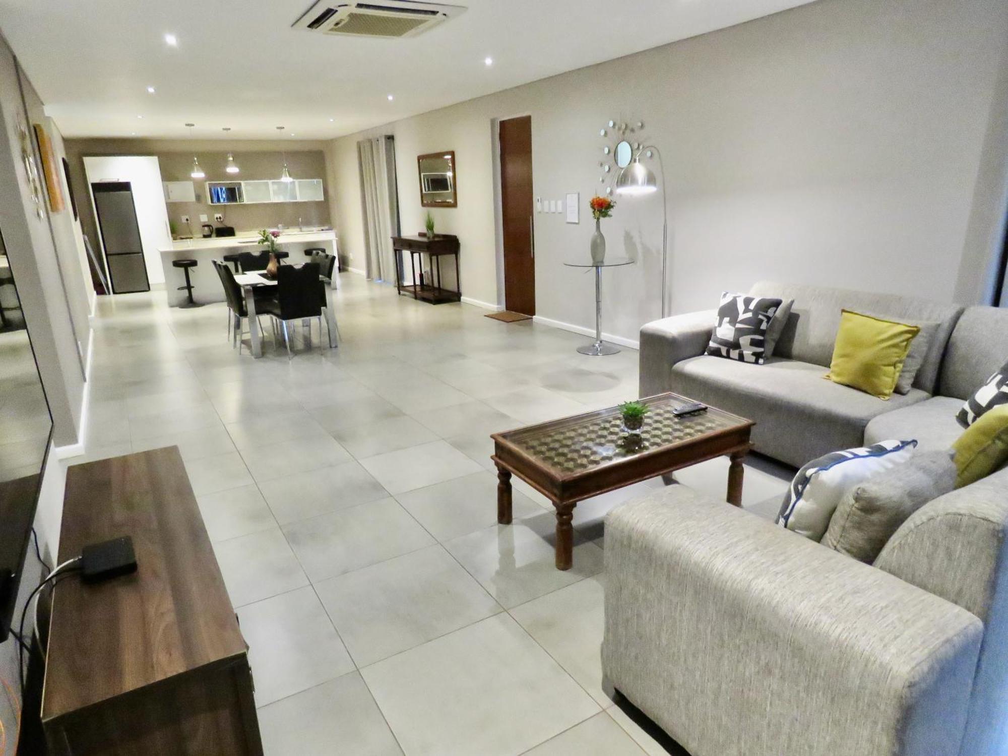 The Executive - Exclusive Self-Catering Apartments - Ezulwini Ngoại thất bức ảnh