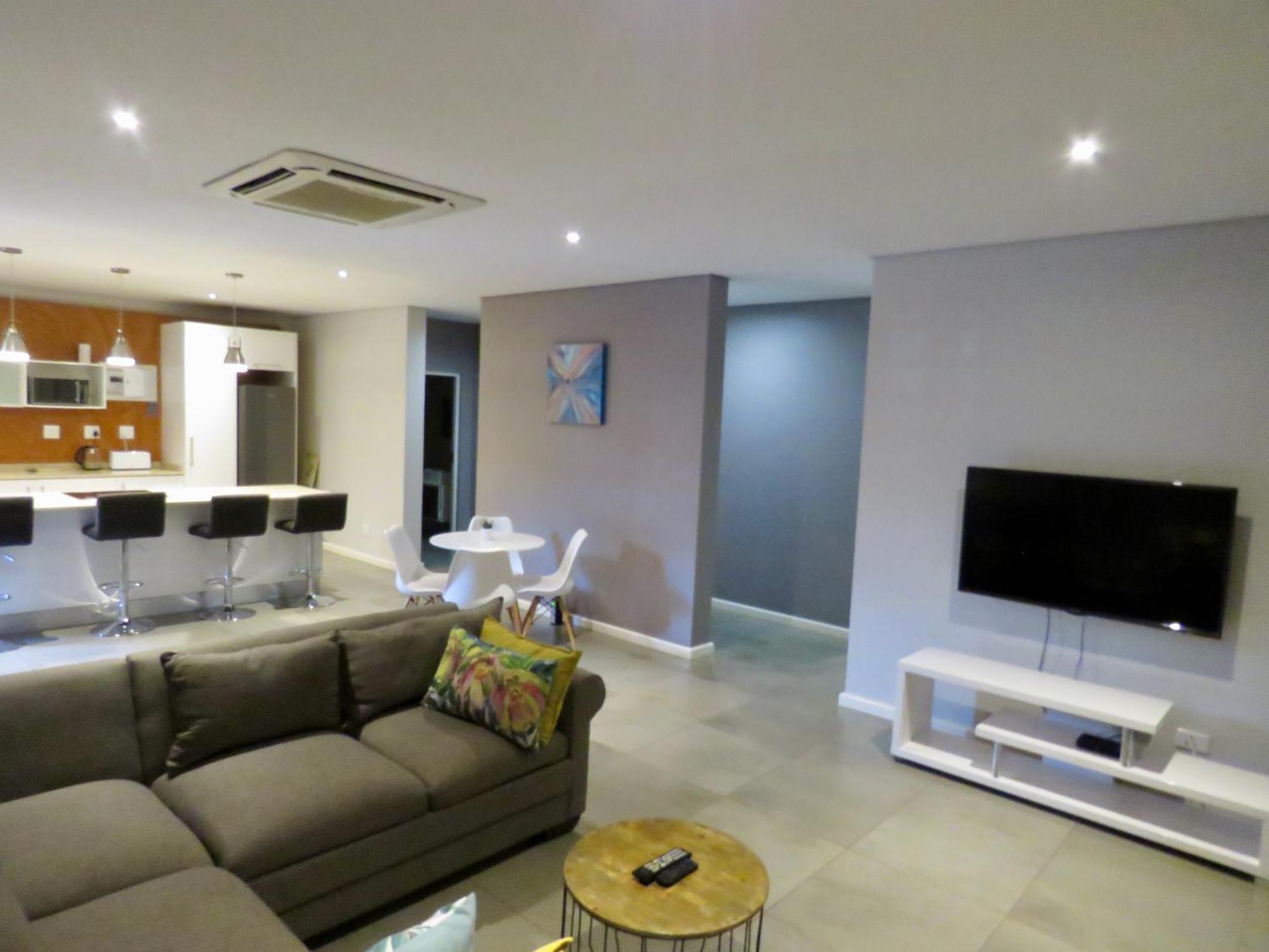 The Executive - Exclusive Self-Catering Apartments - Ezulwini Ngoại thất bức ảnh